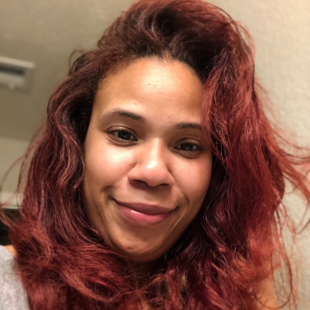 Meet your Posher, Jamela